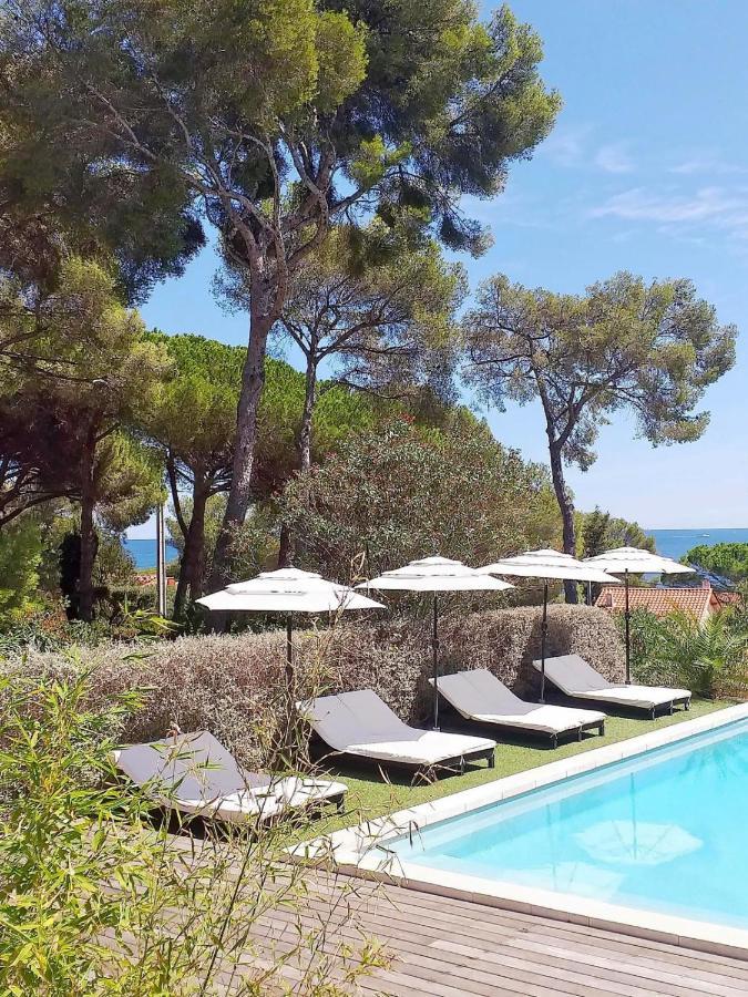 Villa Mediterranea Les Issambres Exterior photo