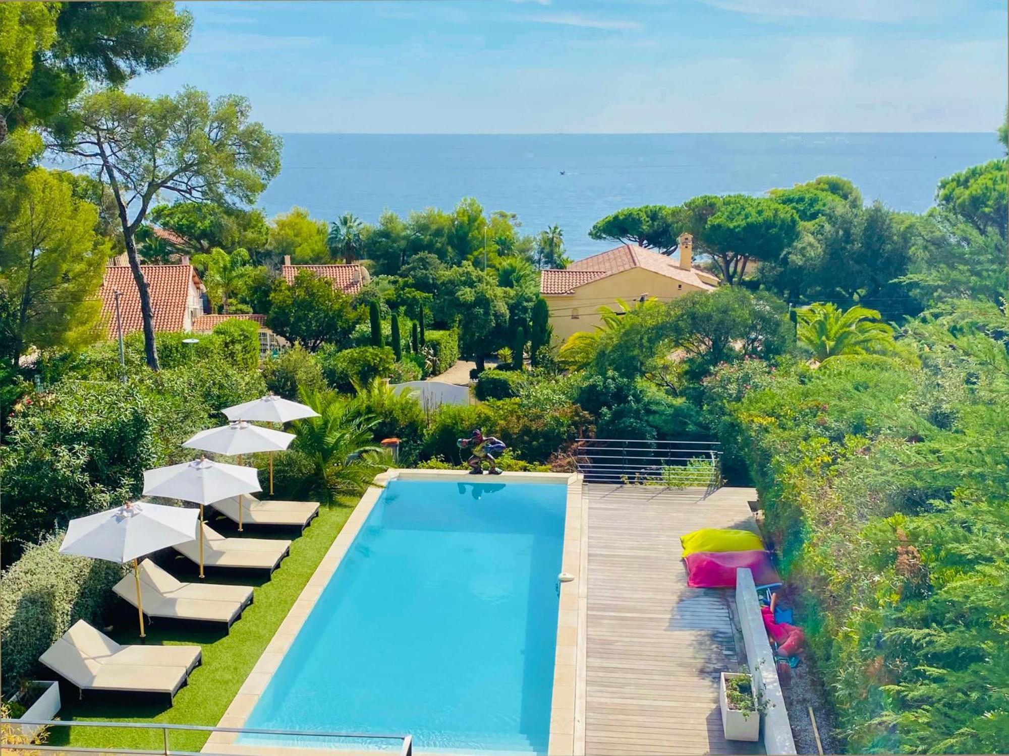Villa Mediterranea Les Issambres Exterior photo