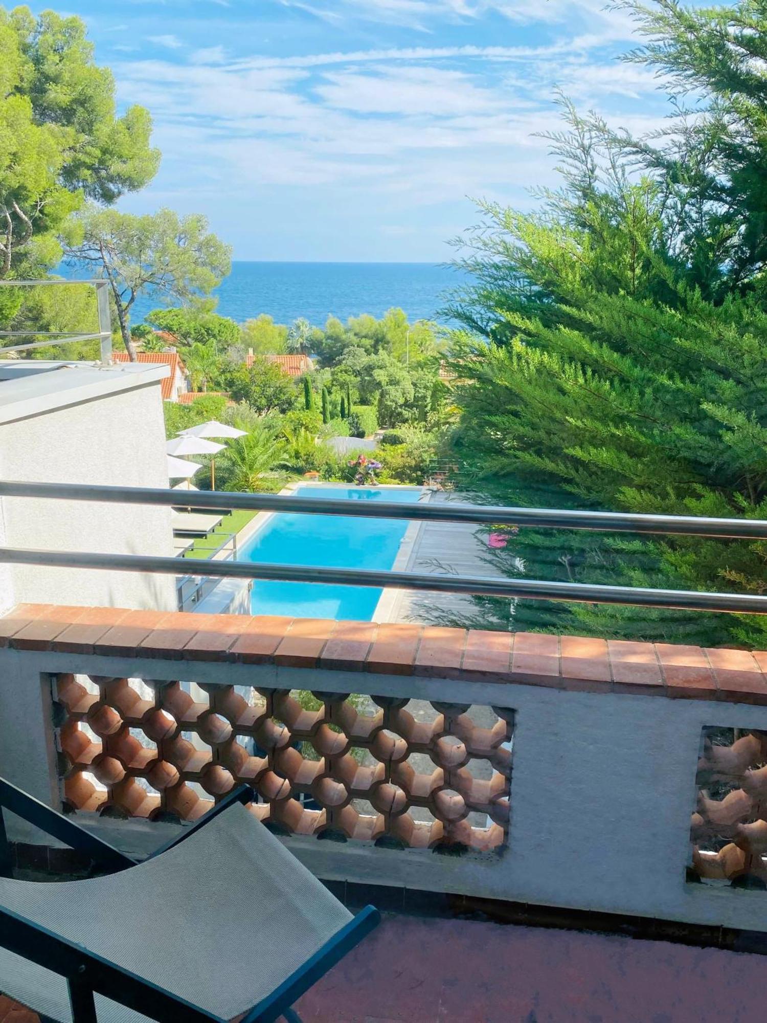 Villa Mediterranea Les Issambres Exterior photo